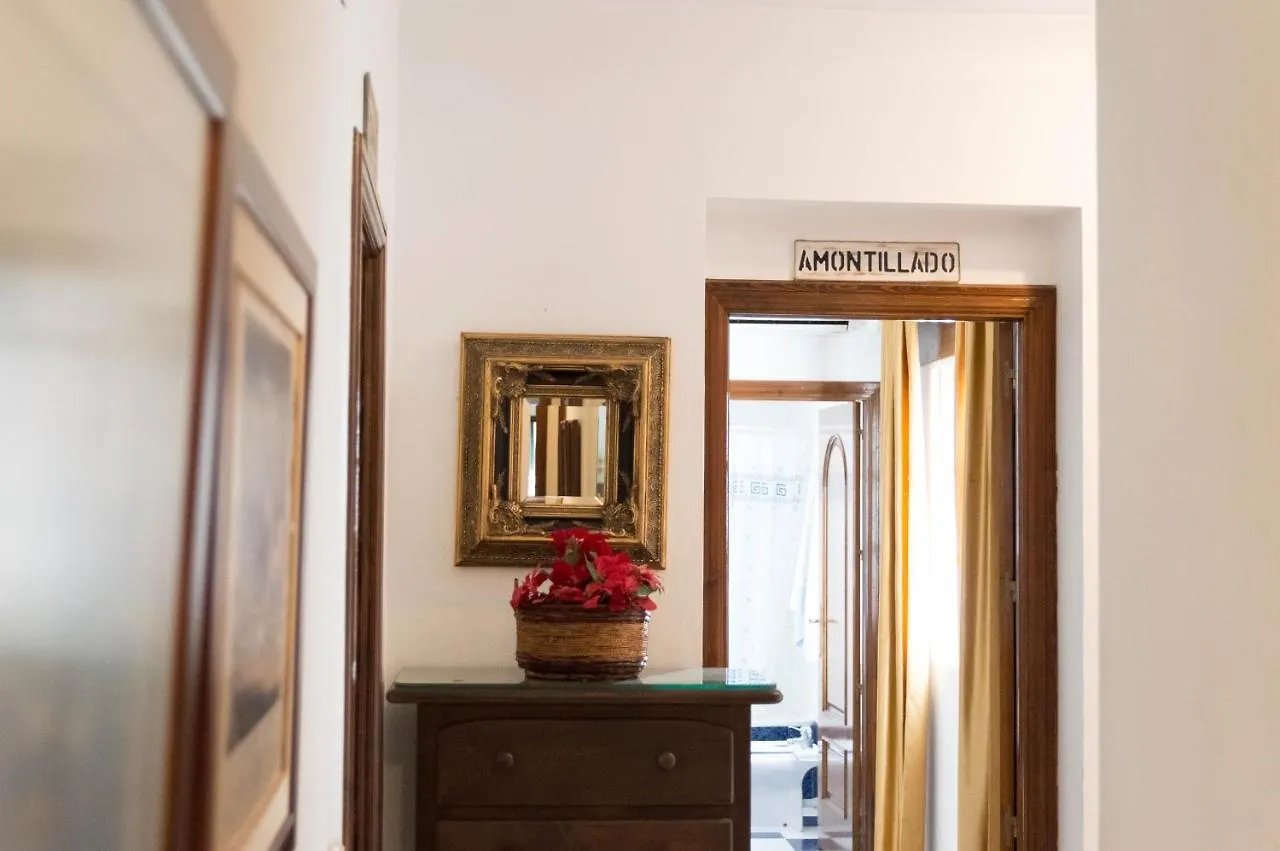 Boutique House Lujopobre Bed & Breakfast Montilla